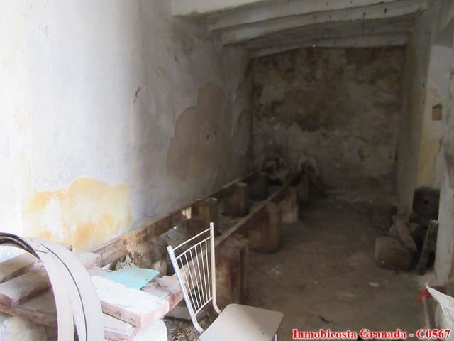 Hus til salgs i Albuñol - € 23 000 (Ref: 6507194)