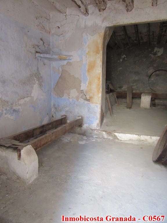 Townhouse for sale in Albunol - € 23,000 (Ref: 6507194)