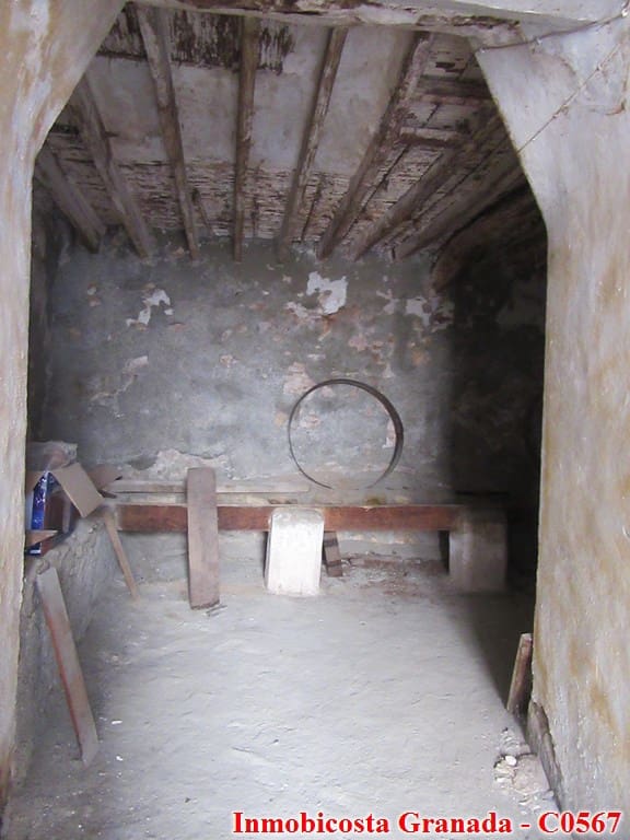 Townhouse for sale in Albunol - € 23,000 (Ref: 6507194)