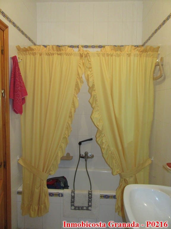 5 soveværelse Lejlighed til salg i La Rabita - € 120.000 (Ref: 6697146)