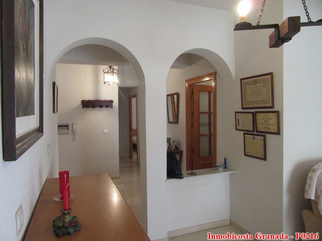 5 soveværelse Lejlighed til salg i La Rabita - € 120.000 (Ref: 6697146)