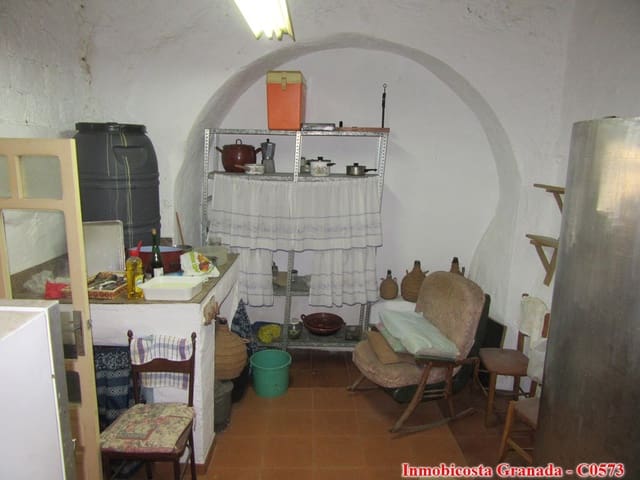 9 makuuhuone Omakotitalo myytävänä paikassa Albondón mukana 
autotalli - 70 000 € (Ref: 6988846)