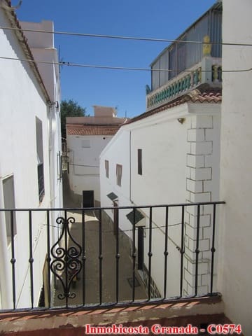 4 soveværelse Byhus til salg i Alfornon, Sorvilán med garage - € 80.000 (Ref: 7032630)