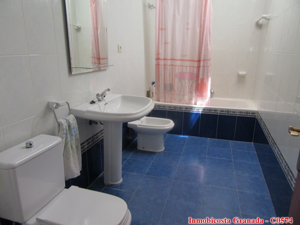 4 soveværelse Byhus til salg i Alfornon med garage - € 80.000 (Ref: 7032630)