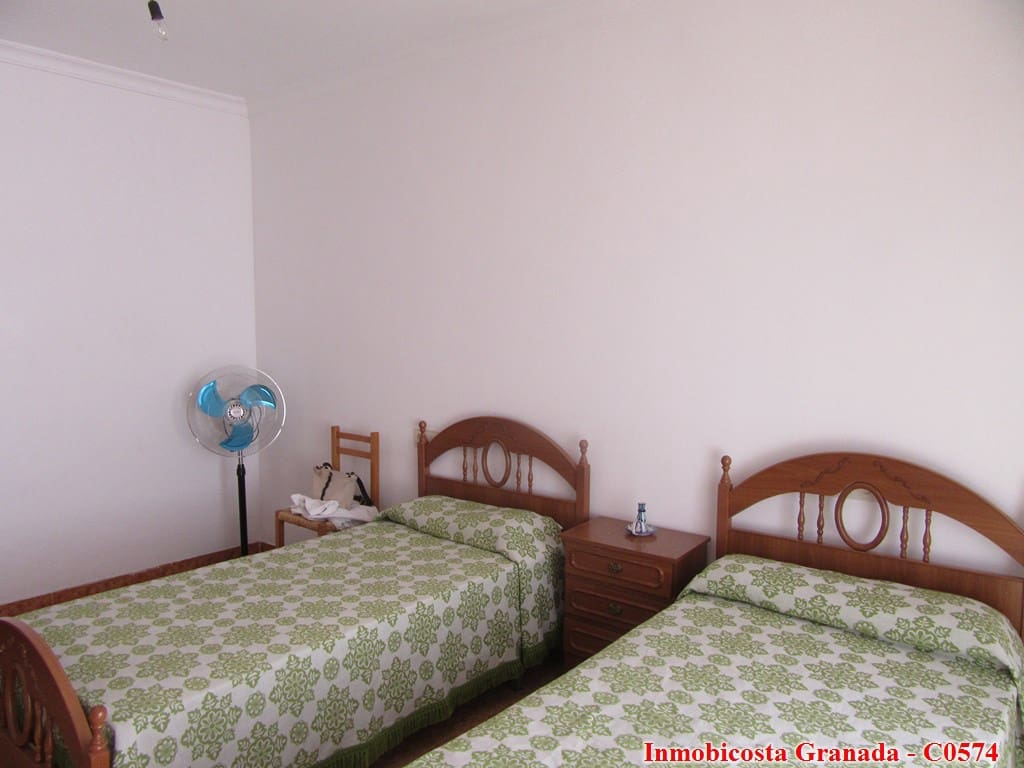 4 soveværelse Byhus til salg i Alfornon med garage - € 80.000 (Ref: 7032630)