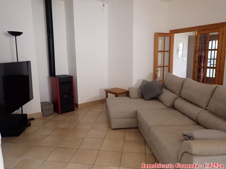 3 bedroom Finca/Country House for sale in La Rabita, Albuñol with pool