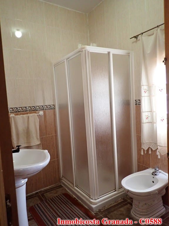 3 soverom Hus til salgs i Albondon - € 90 000 (Ref: 7774540)