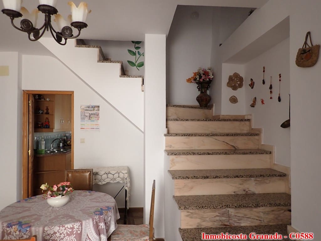 3 soverom Hus til salgs i Albondon - € 90 000 (Ref: 7774540)