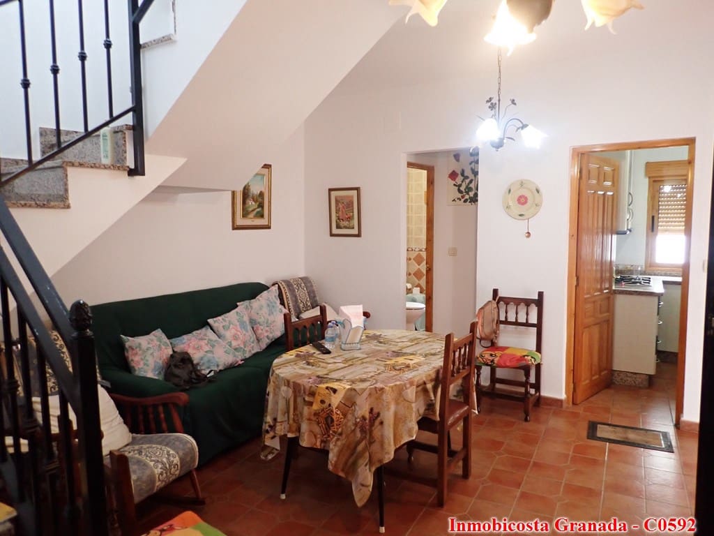 4 soveværelse Byhus til salg i Albondon - € 65.000 (Ref: 8061952)