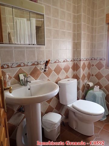 3 camera da letto Casa in vendita in Albondón - 65.000 € (Rif: 8061952)