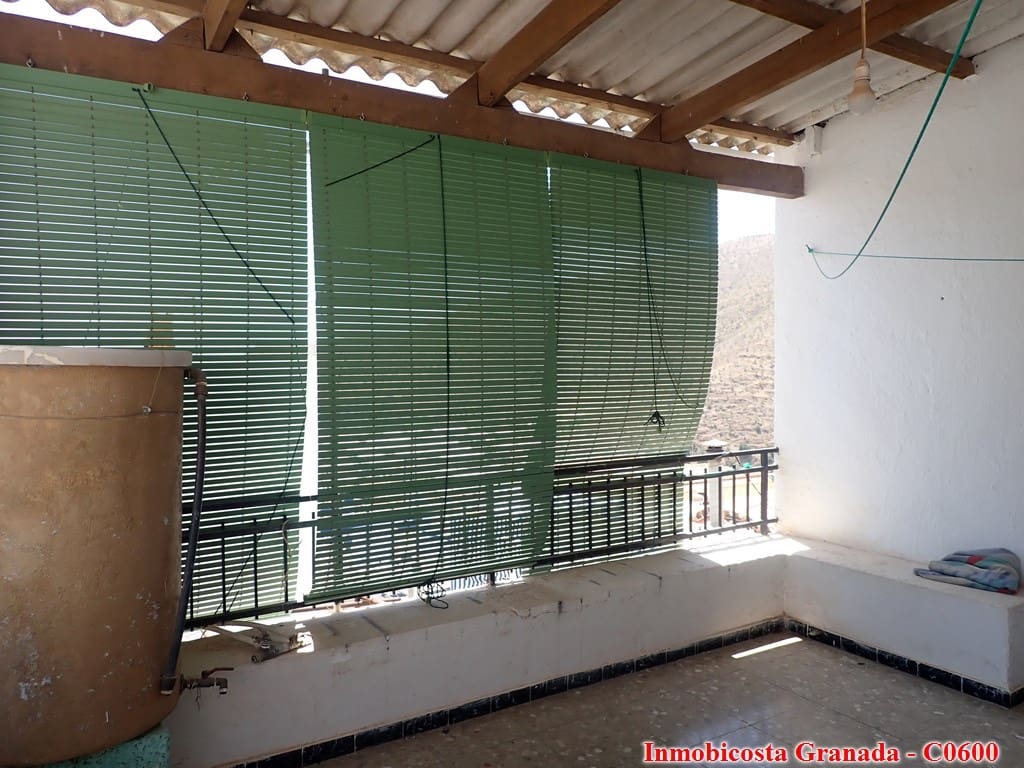 4 sypialnia Dom na sprzedaż w Albunol - 99 900 € (Ref: 8439438)