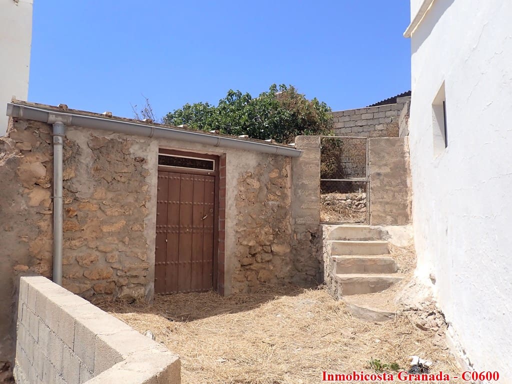 4 sypialnia Dom na sprzedaż w Albunol - 99 900 € (Ref: 8439438)