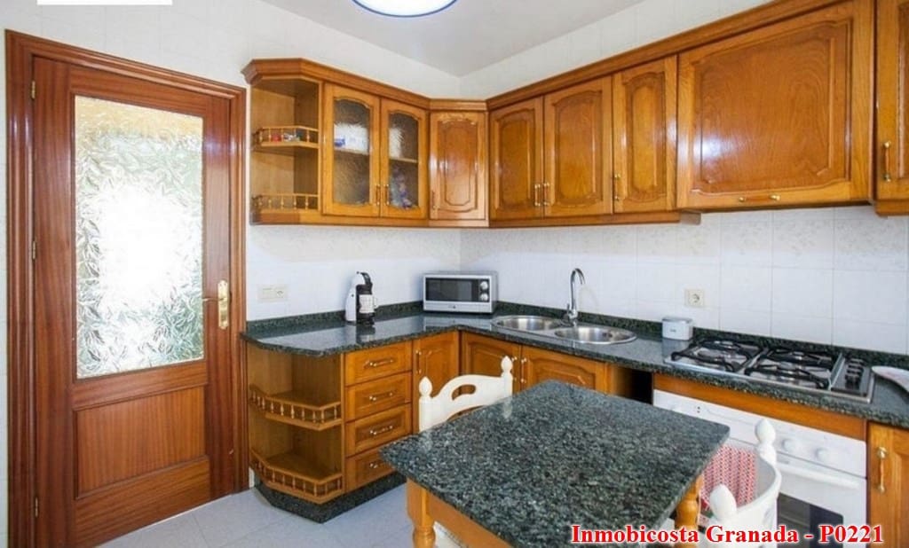 3 soveværelse Lejlighed til salg i Albunol - € 125.000 (Ref: 8451156)