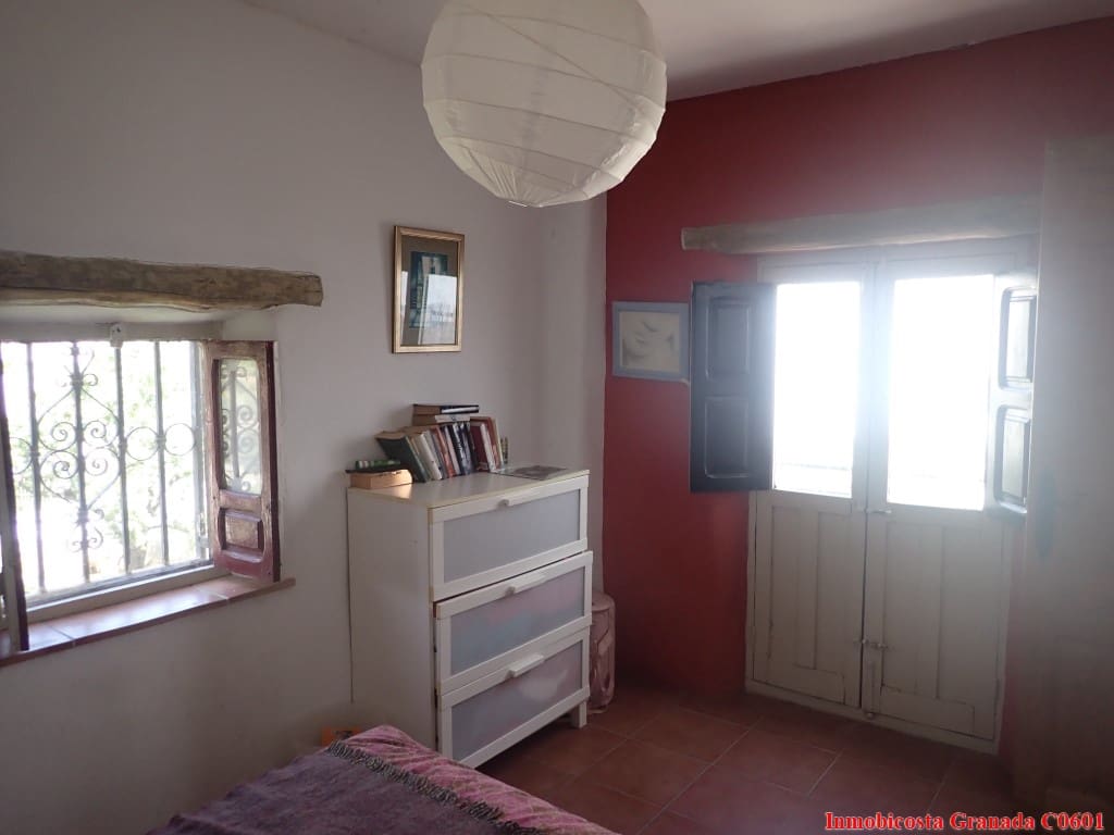 3 soveværelse Byhus til salg i Cadiar - € 85.000 (Ref: 8477162)