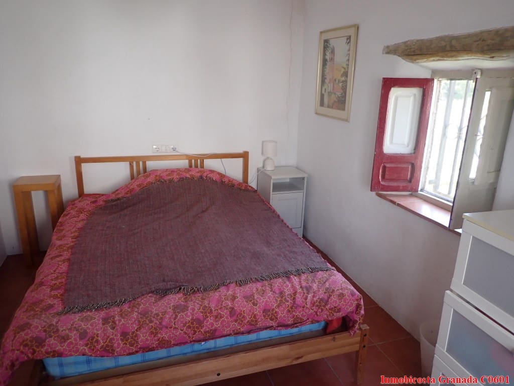 3 soveværelse Byhus til salg i Cadiar - € 85.000 (Ref: 8477162)