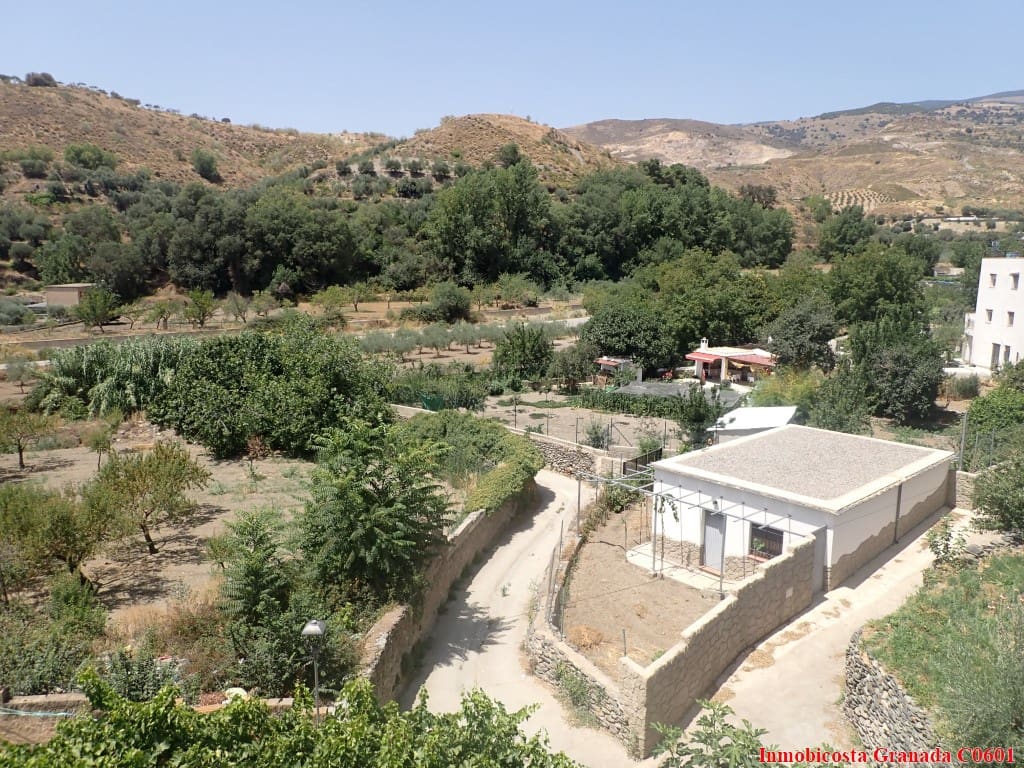 3 soveværelse Byhus til salg i Cadiar - € 85.000 (Ref: 8477162)