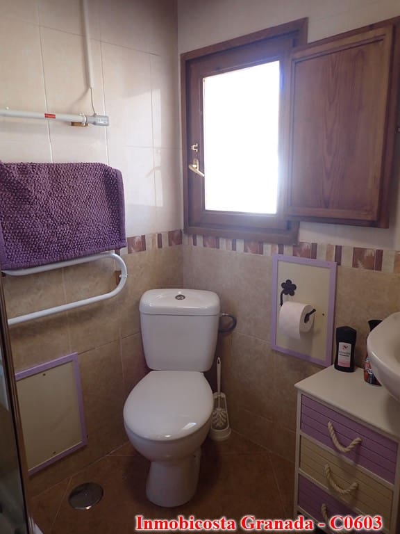 6 soveværelse Byhus til salg i Turon med garage - € 149.995 (Ref: 8578770)