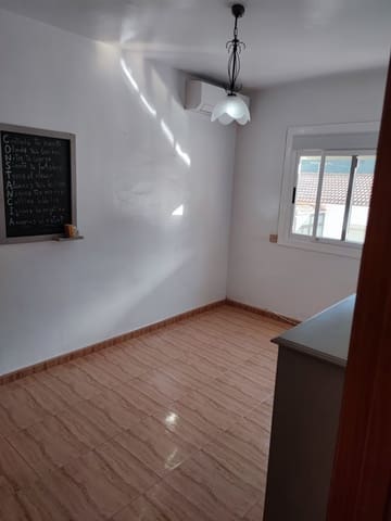 3 soverom Hus til salgs i Albuñol med garasje - € 120 000 (Ref: 8838003)