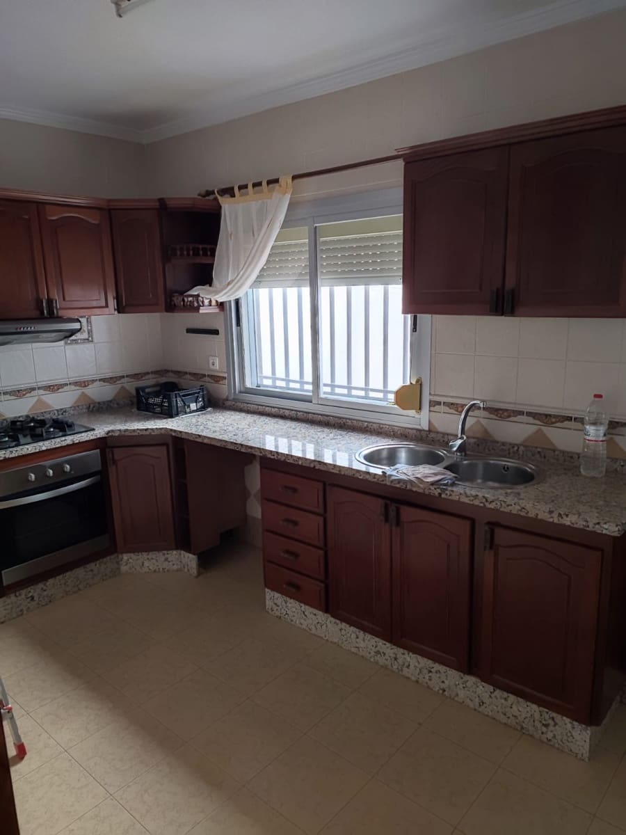 3 soveværelse Byhus til salg i Albunol med garage - € 120.000 (Ref: 8838003)