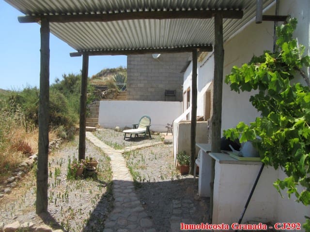 4 soverom Finca/Herregård til salgs i Yator med garasje - € 140 000 (Ref: 9050045)