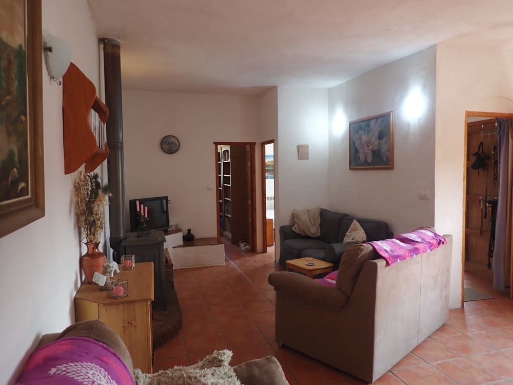 4 soverom Finca/Herregård til salgs i Yator med garasje - € 140 000 (Ref: 9050045)