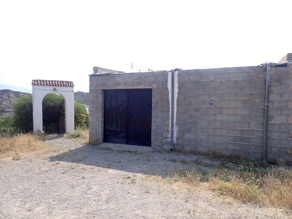 4 soverom Finca/Herregård til salgs i Yator med garasje - € 140 000 (Ref: 9050045)