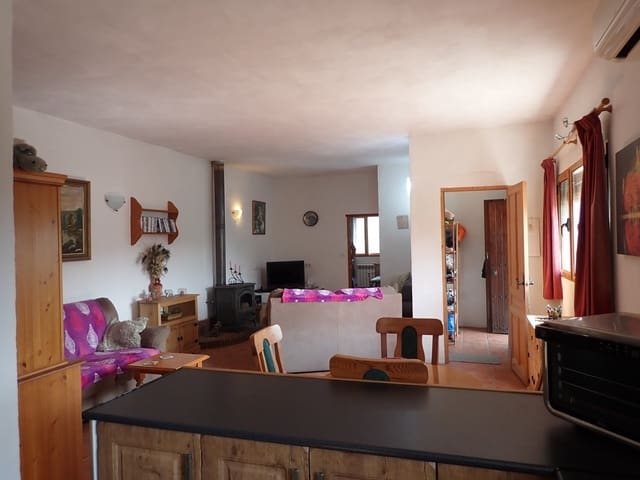 4 soverom Finca/Herregård til salgs i Yator, Cádiar med garasje - € 140 000 (Ref: 9050045)