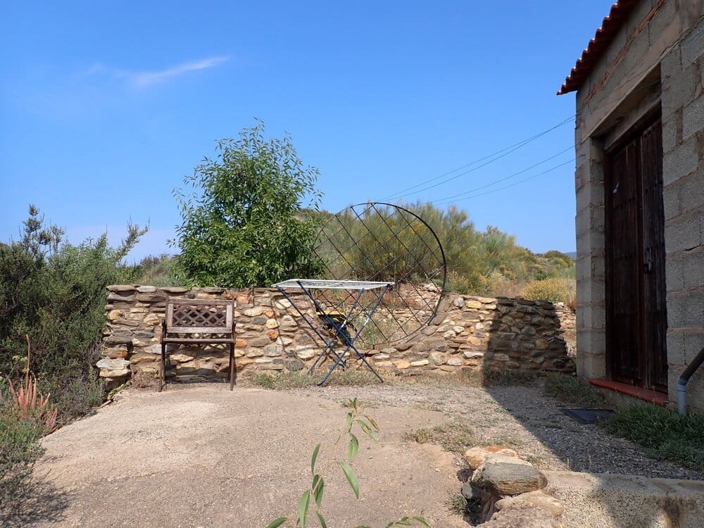 4 soverom Finca/Herregård til salgs i Yator med garasje - € 140 000 (Ref: 9050045)