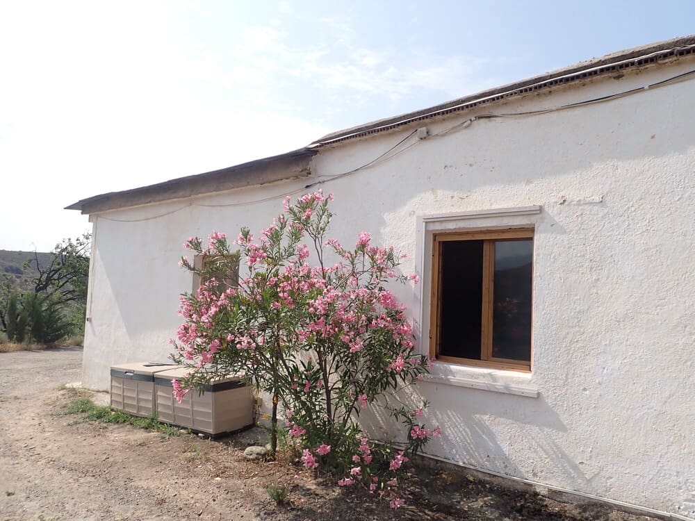 4 soverom Finca/Herregård til salgs i Yator med garasje - € 140 000 (Ref: 9050045)