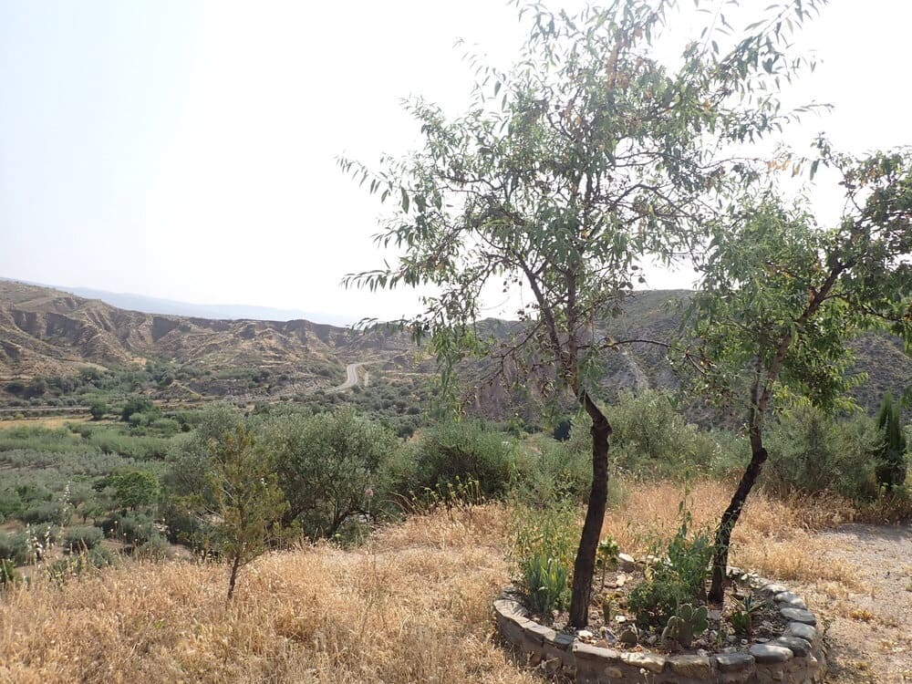 4 soverom Finca/Herregård til salgs i Yator med garasje - € 140 000 (Ref: 9050045)