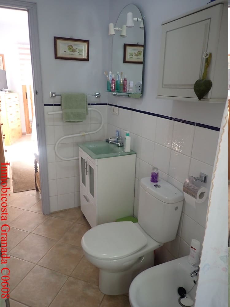 3 soveværelse Byhus til salg i Alfornon med swimmingpool garage - € 170.000 (Ref: 9056960)