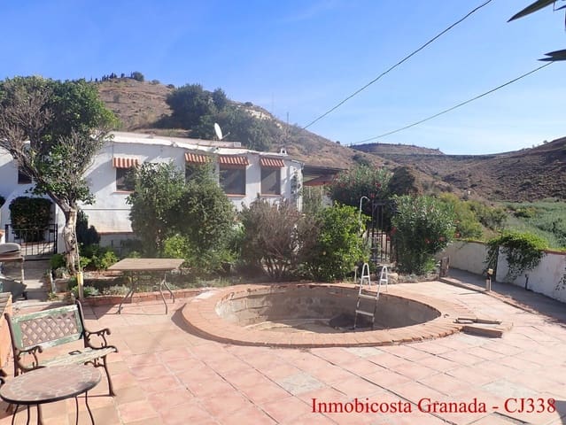 3 soveværelse Finca/Landehus til salg i La Rabita, Albuñol med swimmingpool garage - € 135.000 (Ref: 9205724)