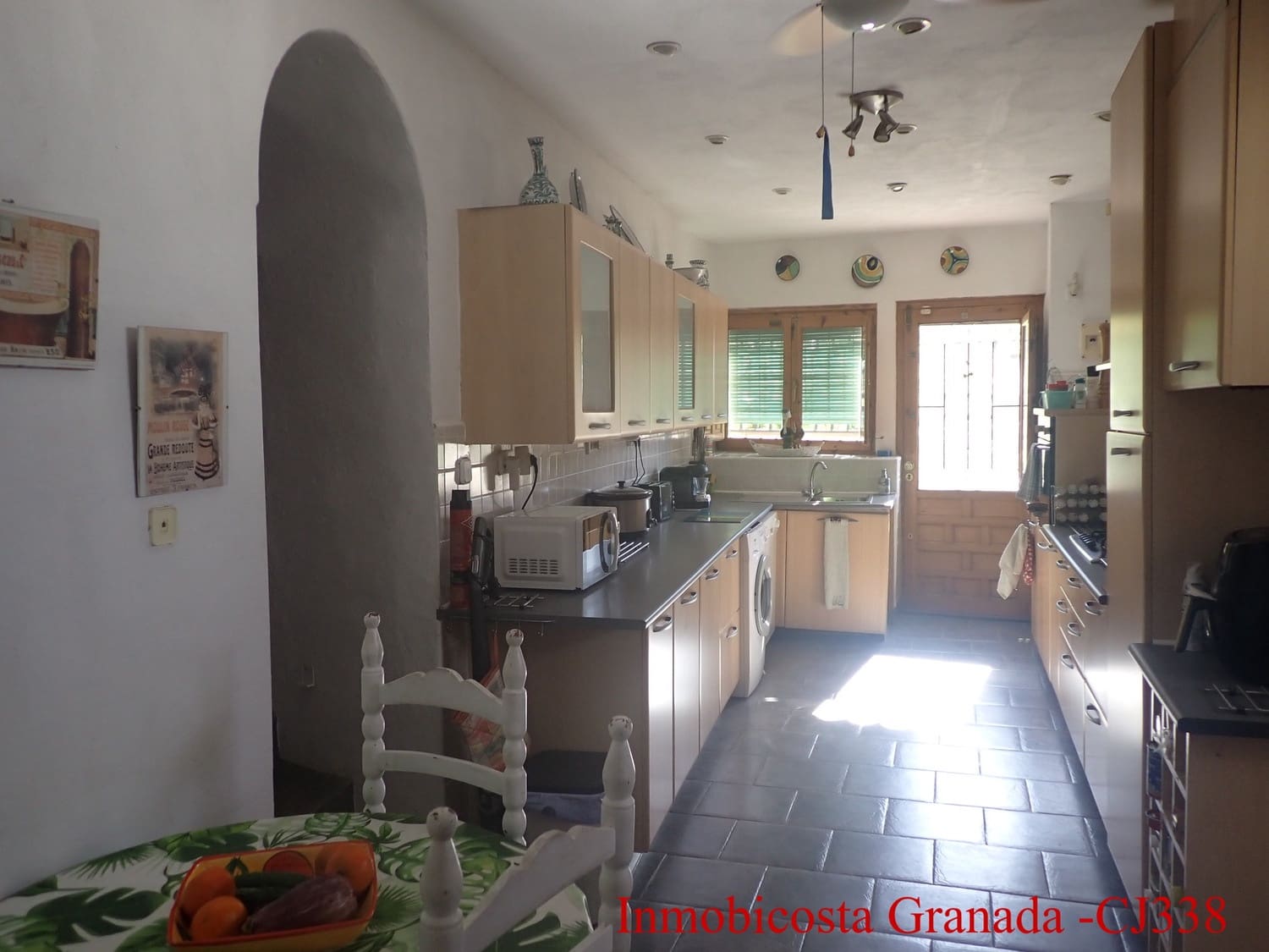 3 bedroom Finca/Country House for sale in La Rabita with pool garage - € 135,000 (Ref: 9205724)