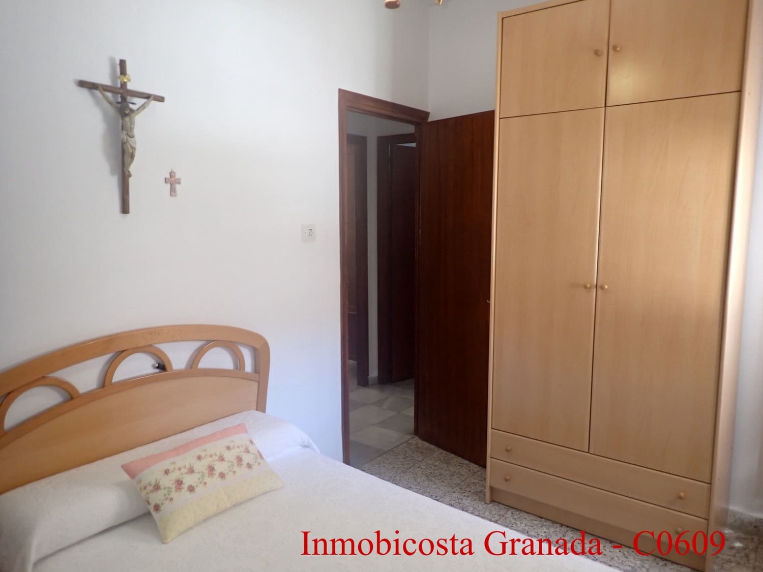 5 soveværelse Byhus til salg i Albunol med garage - € 285.000 (Ref: 9219136)