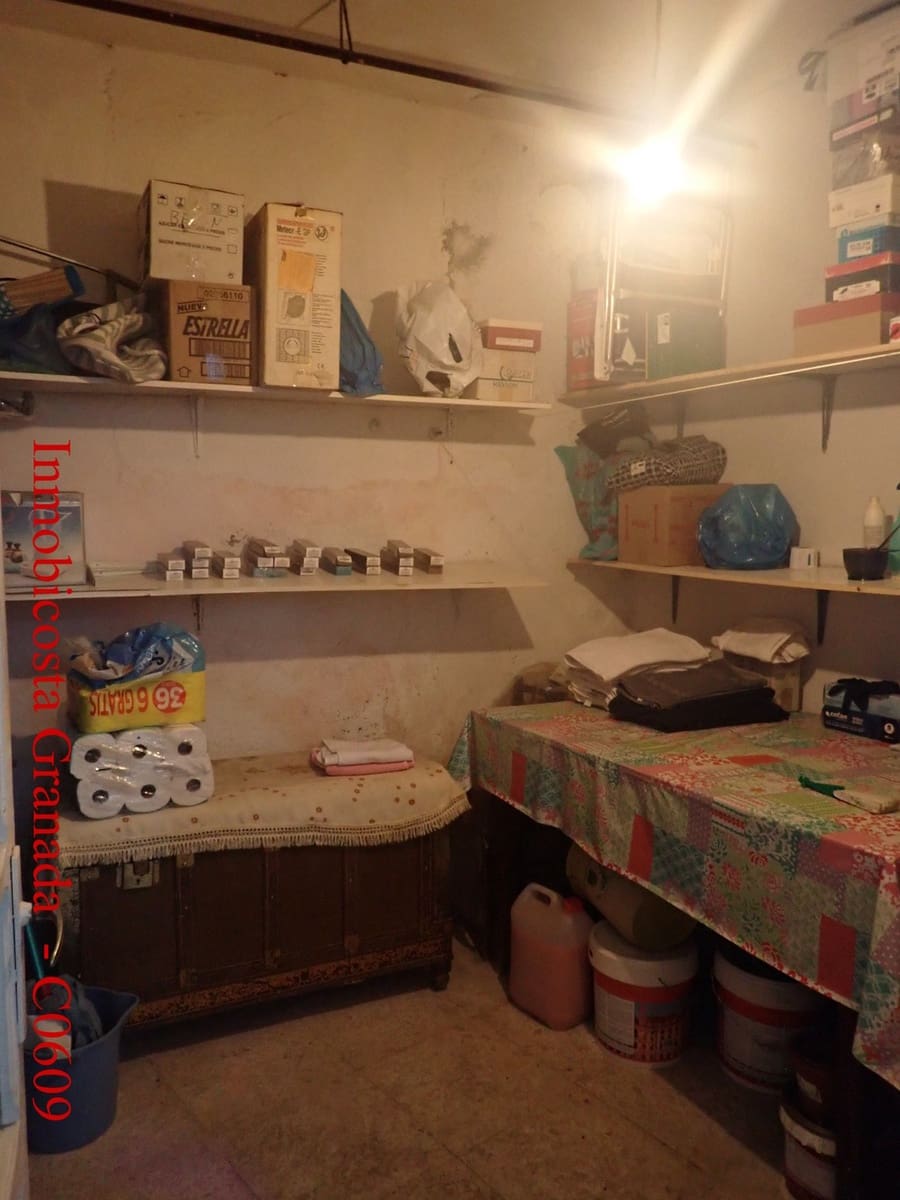 5 soveværelse Byhus til salg i Albunol med garage - € 285.000 (Ref: 9219136)