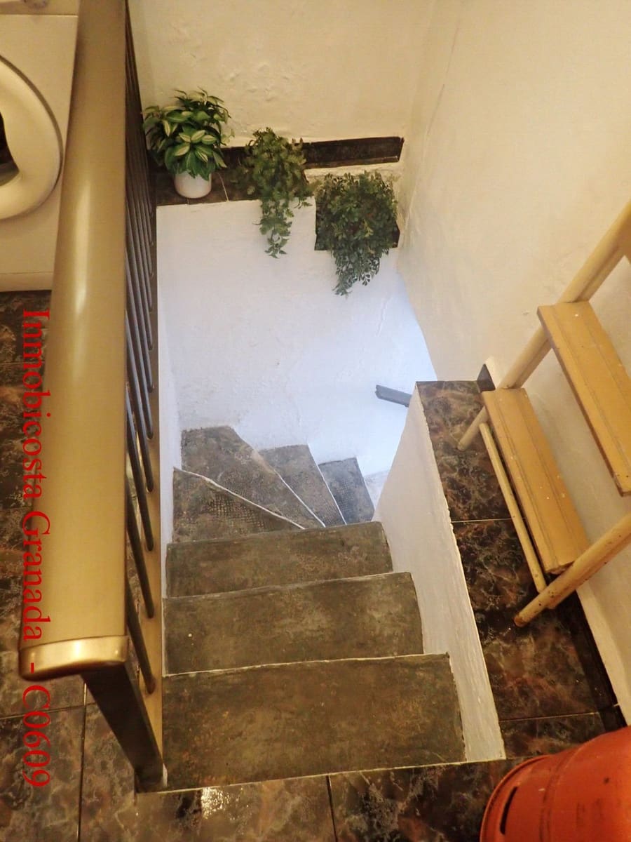 5 Zimmer Haus zu verkaufen in Albunol mit Garage - 285.000 € (Ref: 9219136)