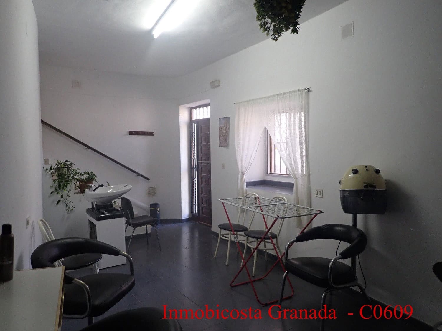 5 Zimmer Haus zu verkaufen in Albunol mit Garage - 285.000 € (Ref: 9219136)