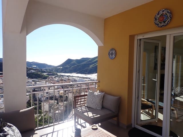 3 makuuhuone Omakotitalo myytävänä paikassa Albuñol mukana uima-altaan 
autotalli - 135 000 € (Ref: 9525561)