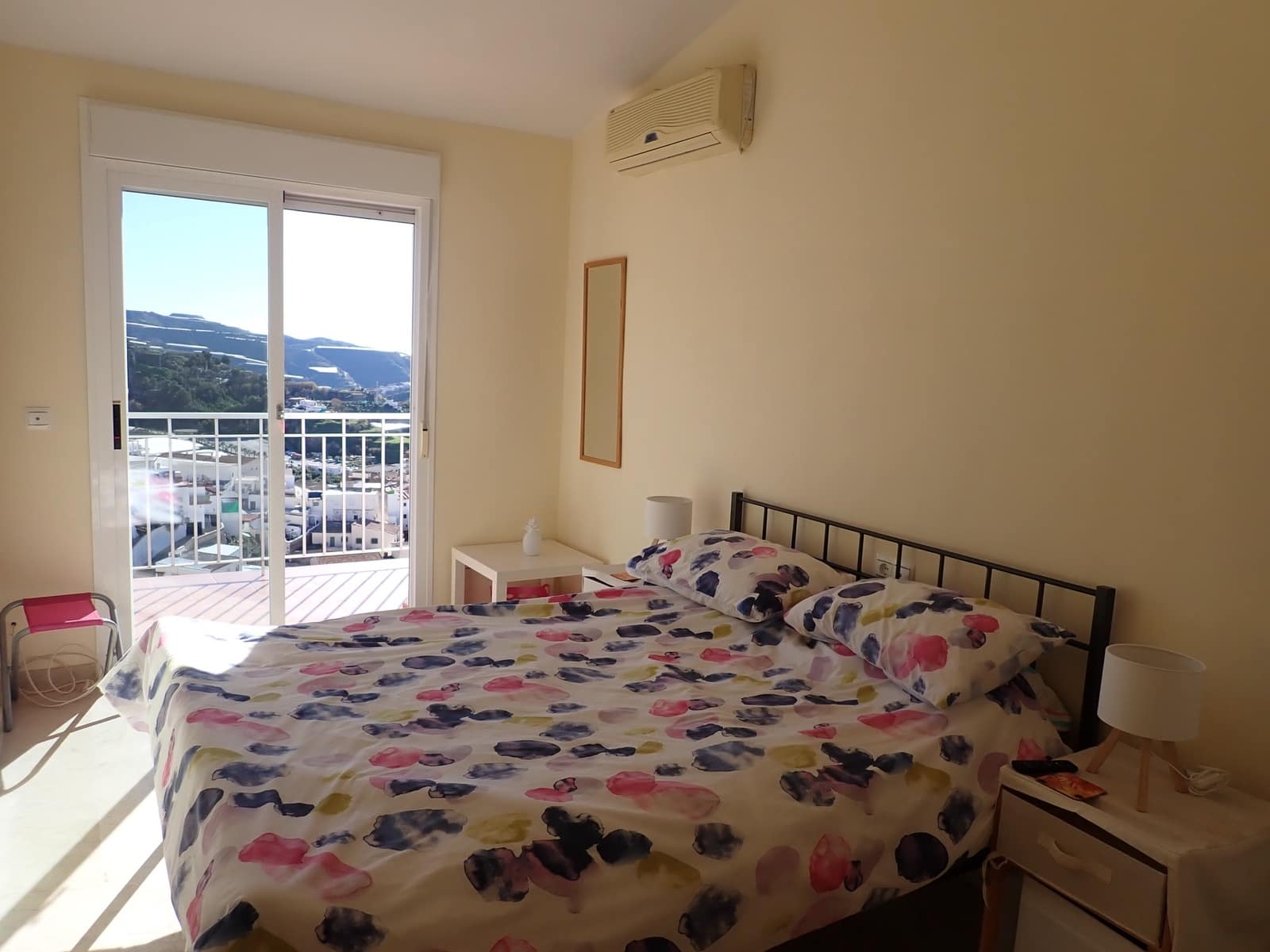 3 makuuhuone Omakotitalo myytävänä paikassa Albunol mukana uima-altaan 
autotalli - 135 000 € (Ref: 9525561)