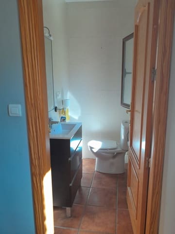 2 soveværelse Byhus til salg i Cádiar med garage - € 55.000 (Ref: 9610186)