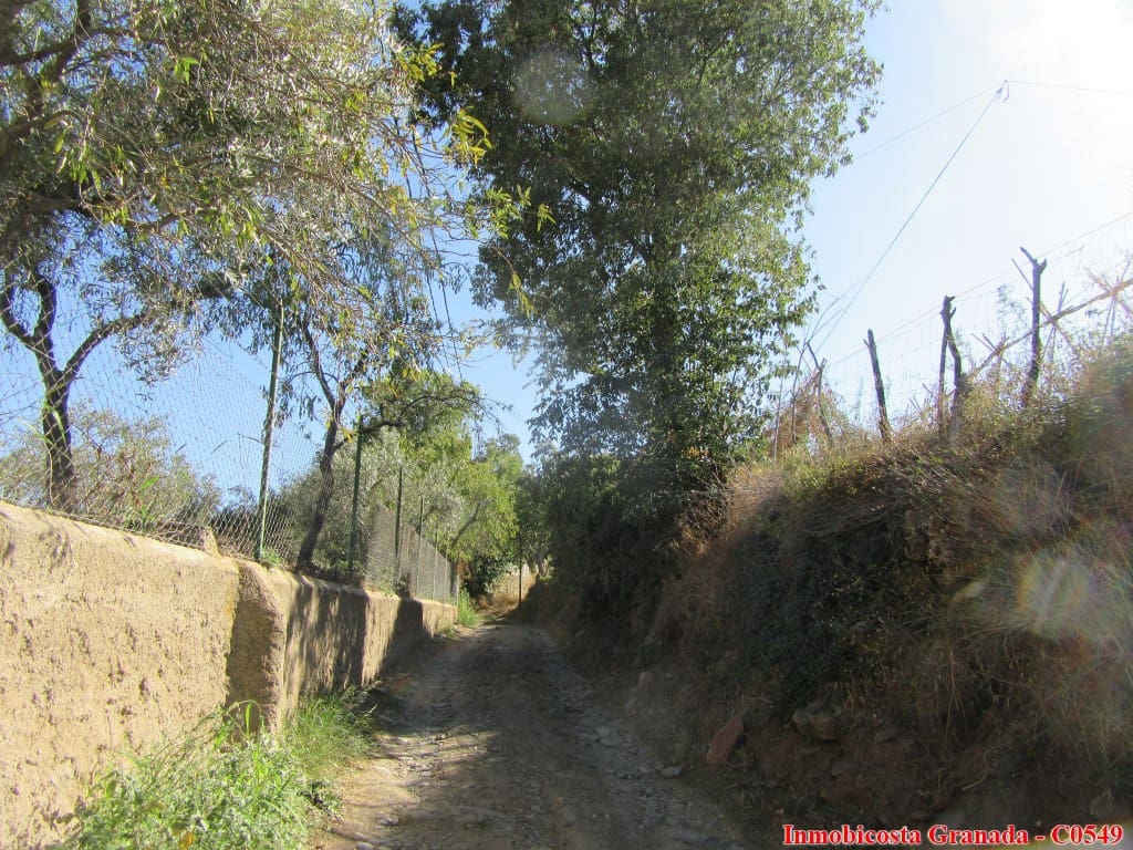 2 soveværelse Byhus til salg i Cadiar med garage - € 55.000 (Ref: 9610186)