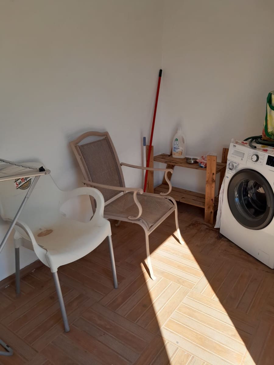2 slaapkamer Huis te koop in Cadiar met garage - € 55.000 (Ref: 9610186)