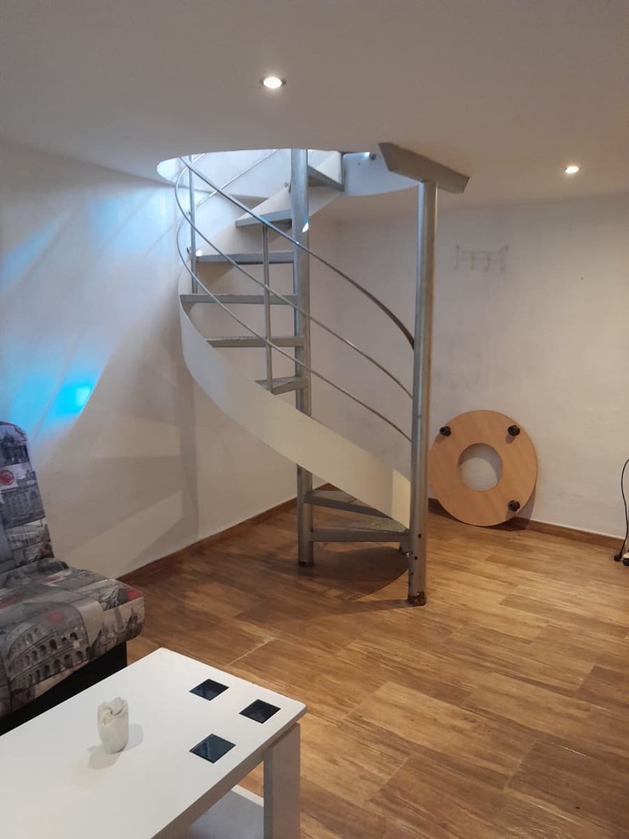 2 slaapkamer Huis te koop in Cadiar met garage - € 55.000 (Ref: 9610186)