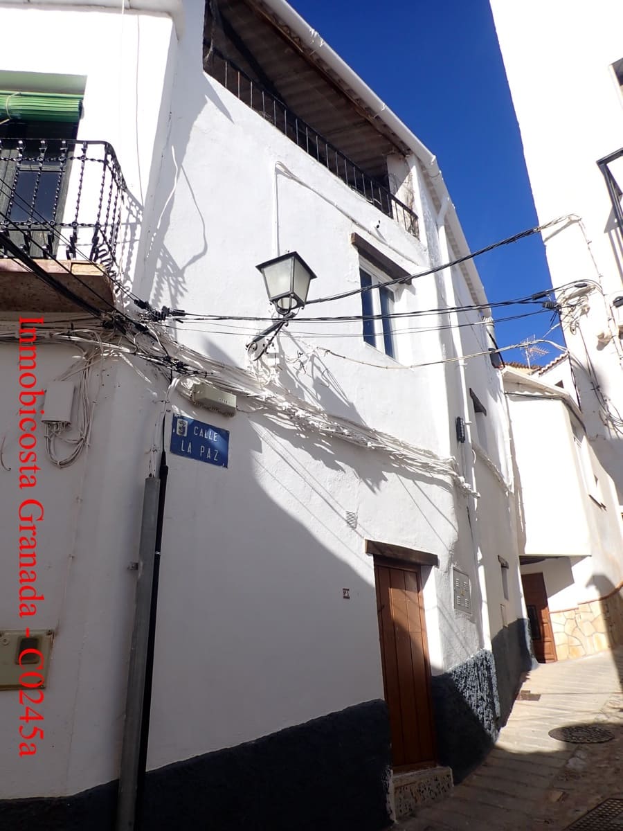 2 makuuhuone Omakotitalo myytävänä paikassa Albondon - 30 000 € (Ref: 9628366)