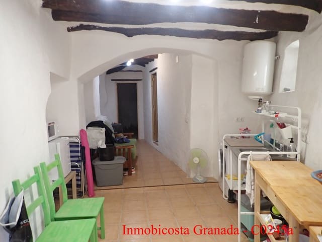 2 makuuhuone Omakotitalo myytävänä paikassa Albondón - 30 000 € (Ref: 9628366)