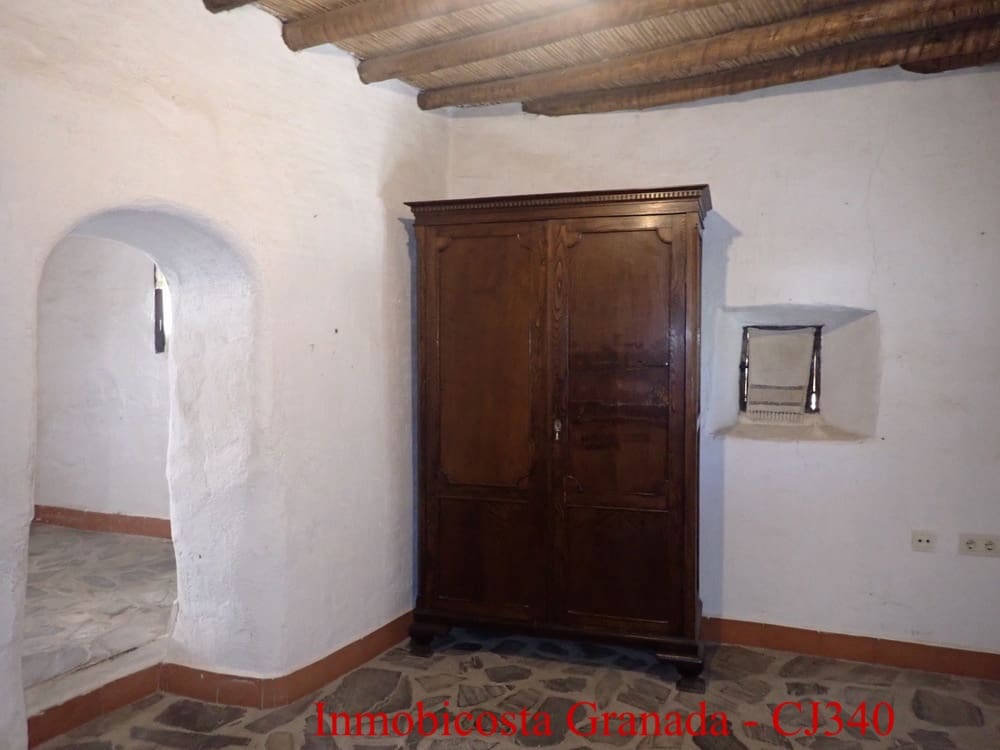 6 bedroom Finca/Country House for sale in Melicena with pool garage - € 350,000 (Ref: 9730591)