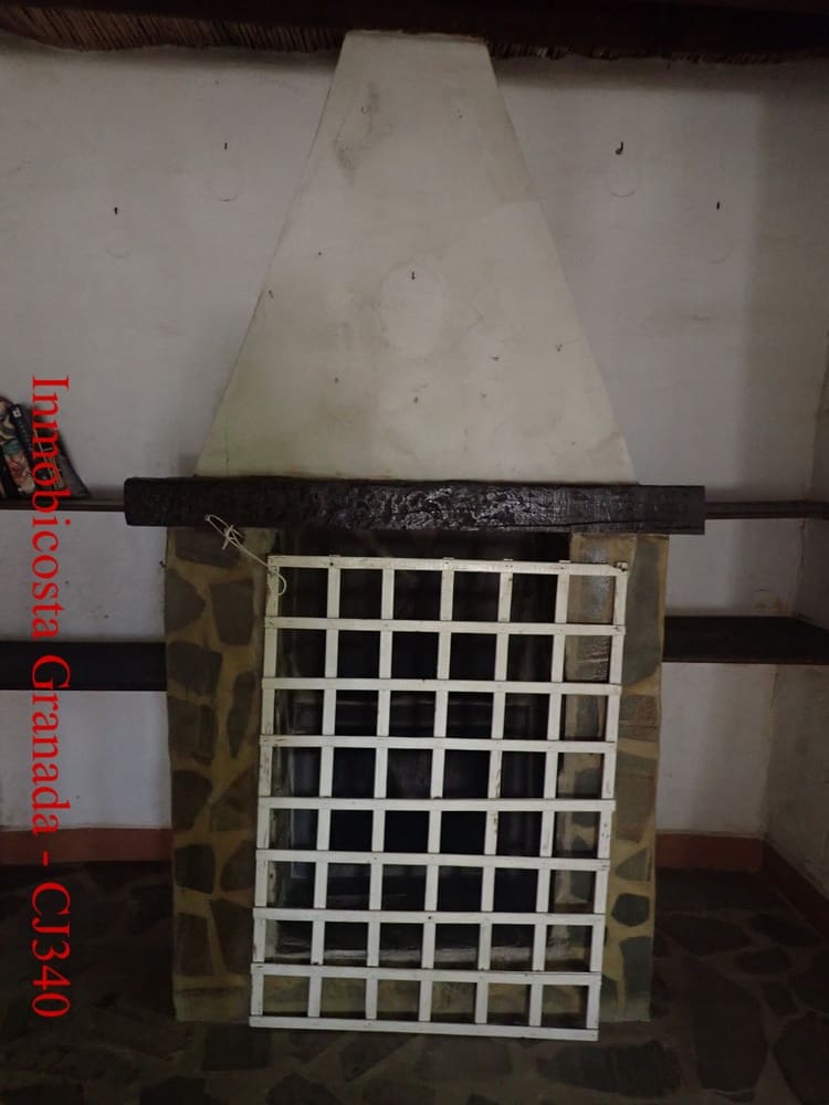 6 bedroom Finca/Country House for sale in Melicena with pool garage - € 350,000 (Ref: 9730591)