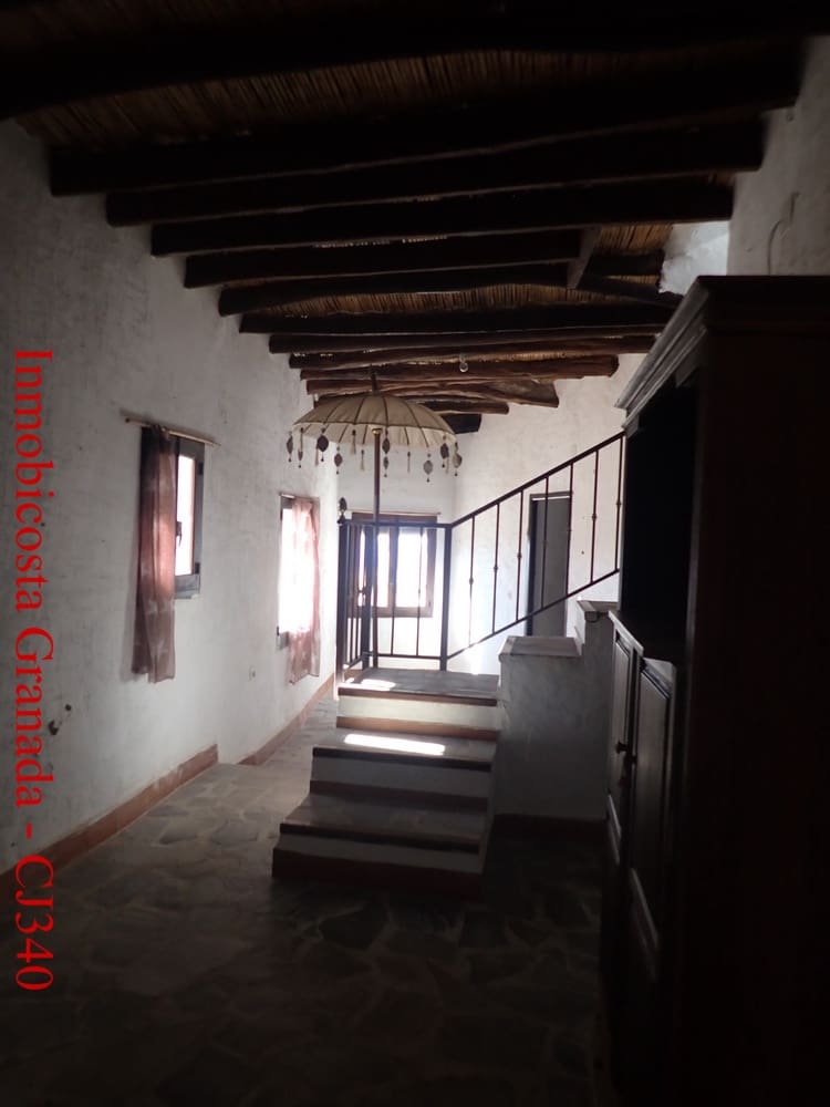 6 bedroom Finca/Country House for sale in Melicena with pool garage - € 350,000 (Ref: 9730591)