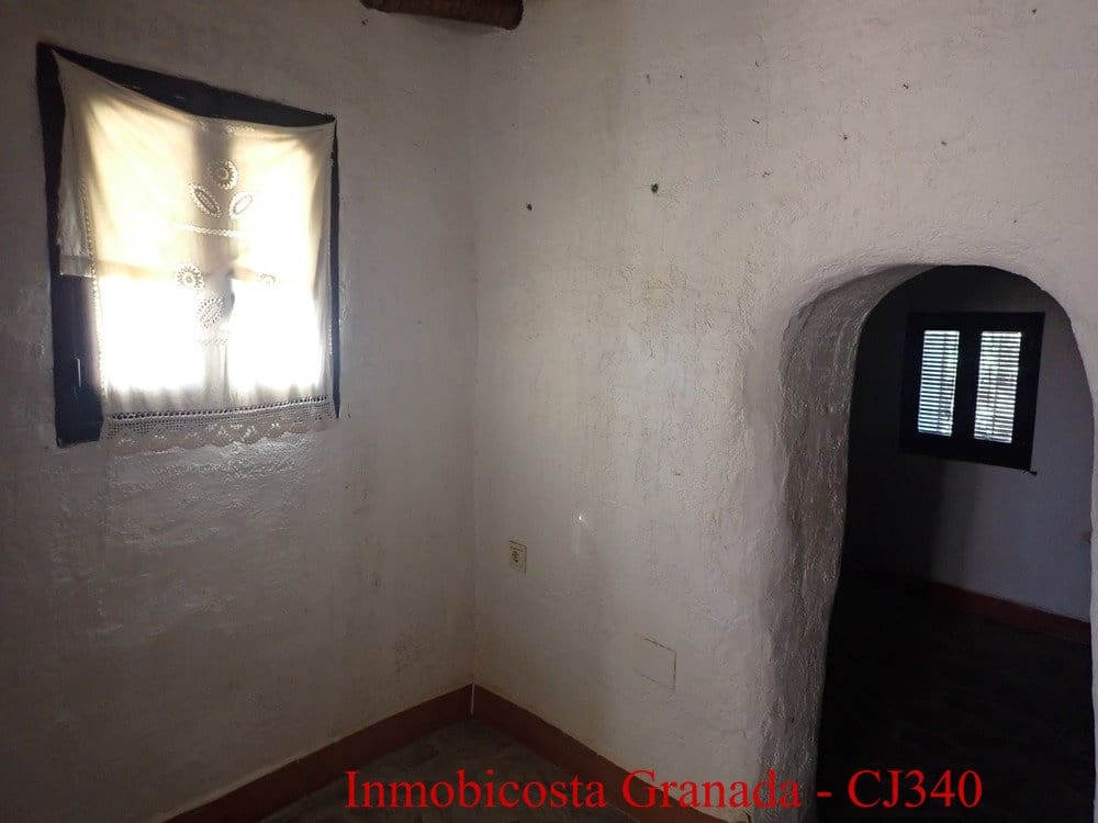 6 bedroom Finca/Country House for sale in Sorvilan with pool garage - € 340,000 (Ref: 9730591)