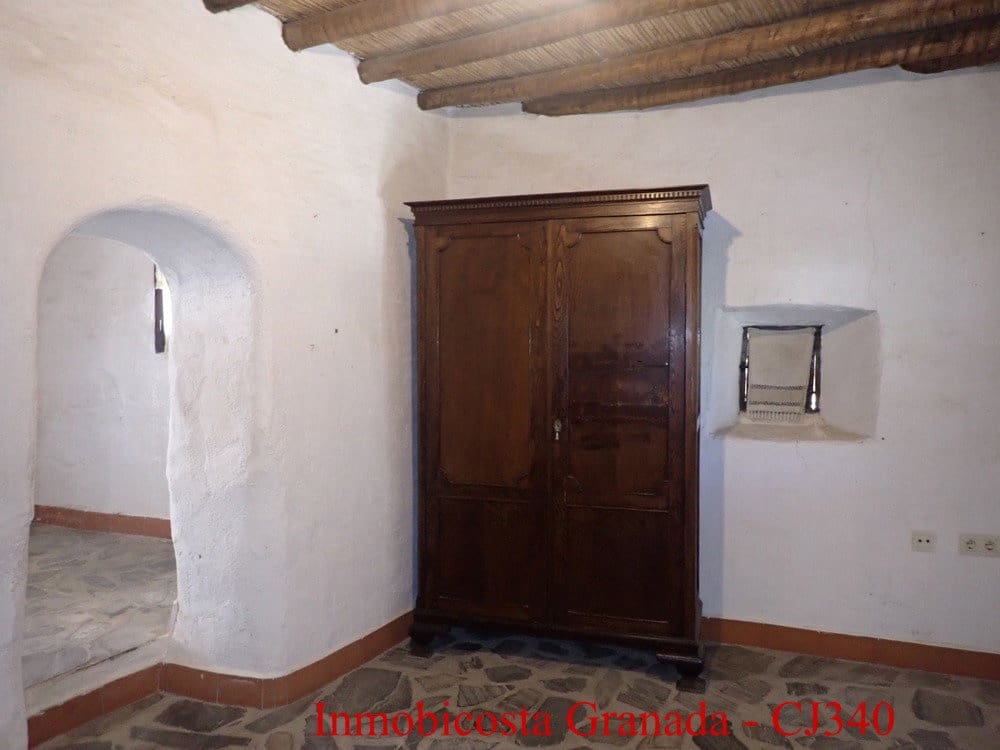 6 bedroom Finca/Country House for sale in Sorvilan with pool garage - € 340,000 (Ref: 9730591)